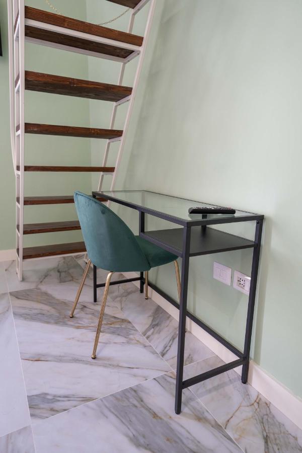 Bed and Breakfast Ventaglieri 74 by Dimorra Napoli Esterno foto