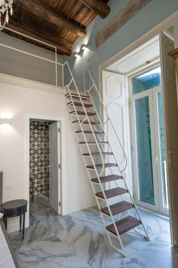 Bed and Breakfast Ventaglieri 74 by Dimorra Napoli Esterno foto