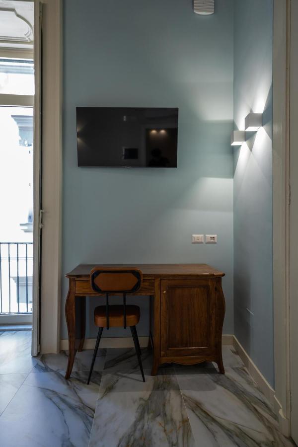 Bed and Breakfast Ventaglieri 74 by Dimorra Napoli Esterno foto